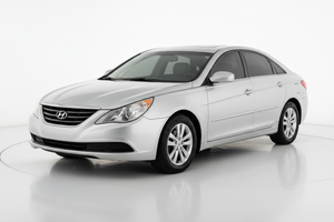 2009 Hyundai Sonata with tinted windows
