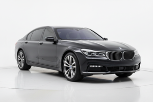 2017 BMW 7 Series with tinted windows