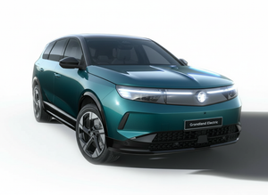2025-2026 Vauxhall Grandland catalog image