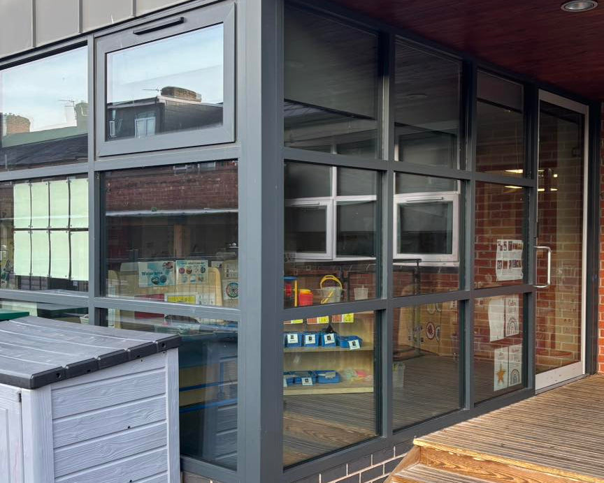 Dark Reflective / Grey Window Film