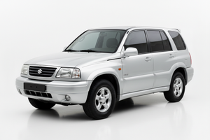 Suzuki XL-7 1999 with tinted windows