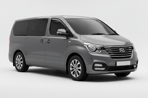 2018 Hyundai i800 with tinted windows