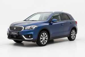 Suzuki SX4 2022 with tinted windows